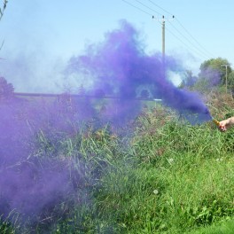 "Dūmius 1" spalvotų dūmų generatorius - violetinis